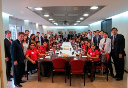 Tutorías de ejecutivos a alumnos de Fundación Belén Educa